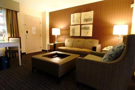 фото отеля Embassy Suites Las Vegas Airport