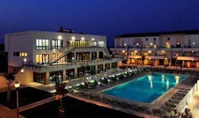 фото отеля Résidence Cap Med Hotel Le Grau-du-Roi