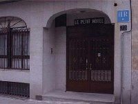 Petit Hotel (Le)