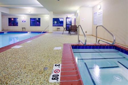 фото отеля Holiday Inn Express Hotel & Suites Mount Airy South