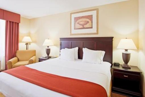 фото отеля Holiday Inn Express Hotel & Suites Capitol Beltway Largo (Maryland)