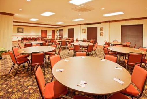 фото отеля Holiday Inn Express Hotel & Suites Capitol Beltway Largo (Maryland)