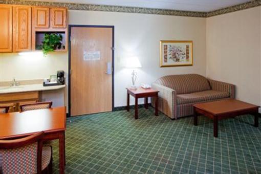 фото отеля Holiday Inn Express Hotel & Suites Capitol Beltway Largo (Maryland)