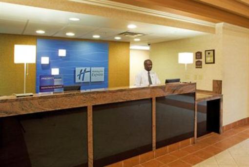 фото отеля Holiday Inn Express Hotel & Suites Capitol Beltway Largo (Maryland)