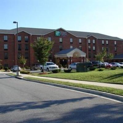 фото отеля Holiday Inn Express Hotel & Suites Capitol Beltway Largo (Maryland)