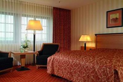 фото отеля Maritim Hotel Dresden