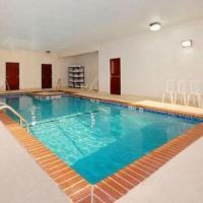 фото отеля Comfort Inn & Suites Near Medical Center