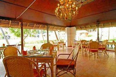 фото отеля Abad Harmonia Ayurvedic Beach Resort Trivandrum