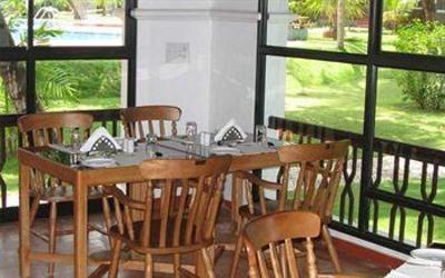 фото отеля Abad Harmonia Ayurvedic Beach Resort Trivandrum