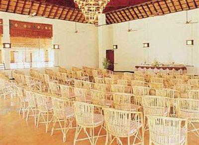 фото отеля Abad Harmonia Ayurvedic Beach Resort Trivandrum