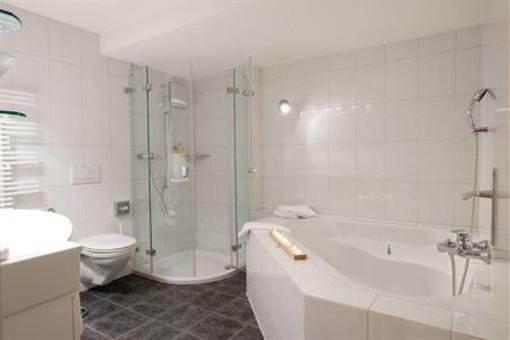 фото отеля Landhotel Hirschen