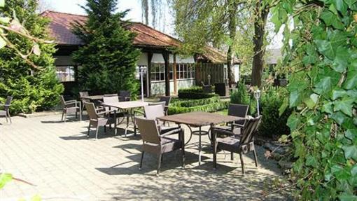 фото отеля Gasthof Wäscherschloss Waschenbeuren