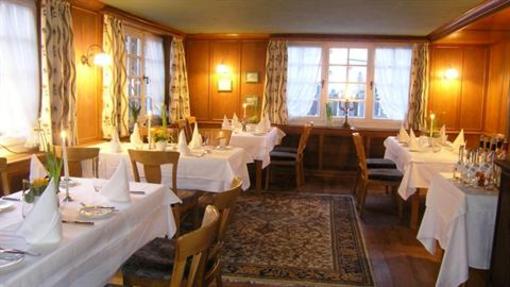фото отеля Gasthof Wäscherschloss Waschenbeuren