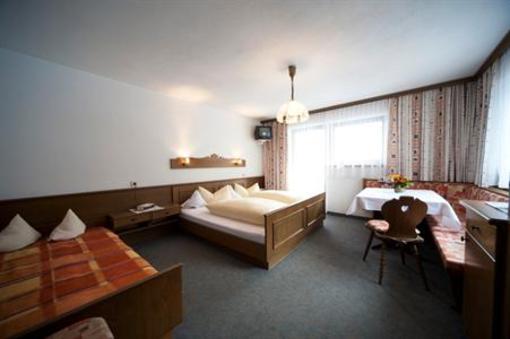 фото отеля Pension Garni Alpenhof