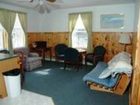 фото отеля Inn by the River West Forks