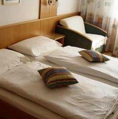 фото отеля Gasthof Pension Weisz-Artner