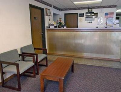 фото отеля Super 8 Motel Marshall