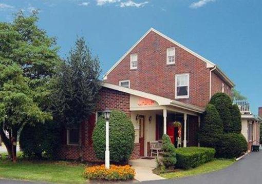 фото отеля Rodeway Inn Akron