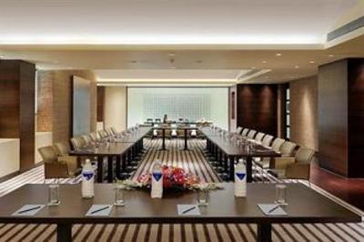 фото отеля The Grand Bhagwati Surat