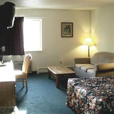 фото отеля Brass Bell Inn and Suites