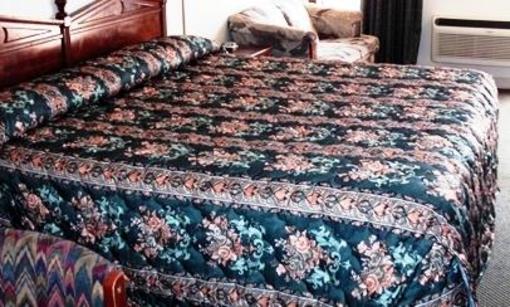 фото отеля Stratford House Inns Edmond