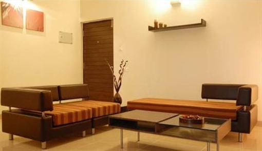 фото отеля Platinum City Hotel Bangalore