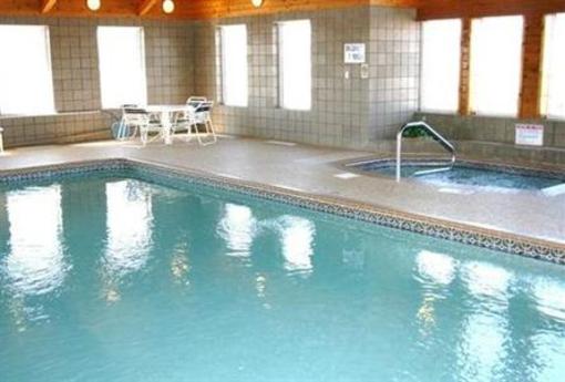 фото отеля Paynesville Inn & Suites