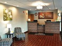 Quality Inn & Suites Pacific