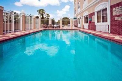 фото отеля Country Inn & Suites Pinellas Park