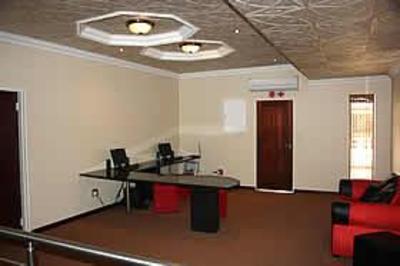 фото отеля Global Village Guest House Nelspruit