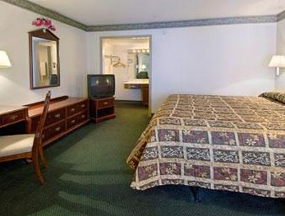 фото отеля Days Inn Cornelia