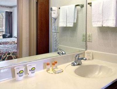 фото отеля Days Inn Cornelia