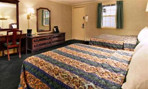 фото отеля Days Inn Barre Montpelier