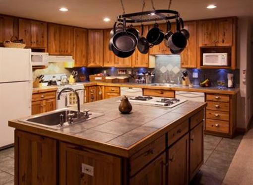 фото отеля The Rocky Mountain Chalet