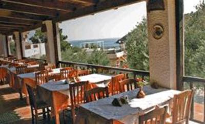 фото отеля Limnionas Bay Village Hotel Marathokampos