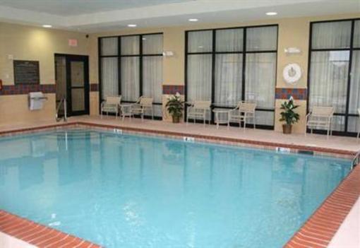 фото отеля Hampton Inn Martin