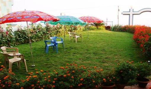 фото отеля Puri Beach Resort