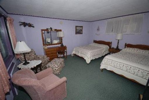 фото отеля Marbledge Lodge Motor Inn Manchester (Vermont)
