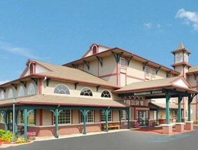 фото отеля Comfort Inn Warrensburg Station