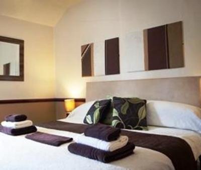 фото отеля The Royal Oak Inn Bowness-on-Windermere