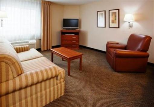 фото отеля Candlewood Suites Rothschild