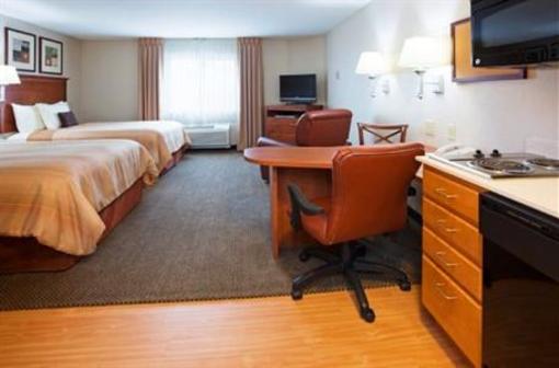 фото отеля Candlewood Suites Rothschild