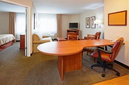 фото отеля Candlewood Suites Rothschild
