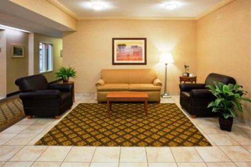 фото отеля Candlewood Suites Rothschild
