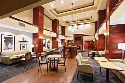 фото отеля Hampton Inn & Suites Owasso