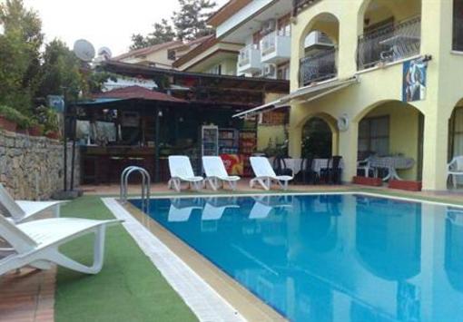 фото отеля Sarigul Apartments