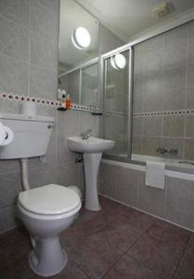 фото отеля Spring Tide Inn