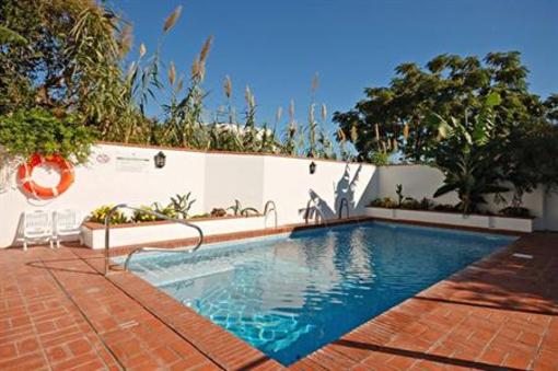 фото отеля Hostal La Posada Conil De La Frontera