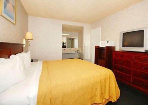 фото отеля Quality Inn Near Long Beach Airport