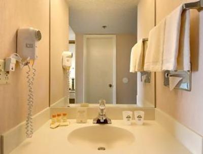 фото отеля Days Inn Fort Lauderdale-Oakland Park Airport North